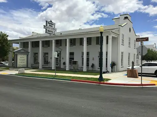 Boulder City Heritage Self-Guided Tour Experience