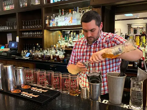 Sacramento drinks tour