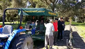 Rayner’s Orchard Tour