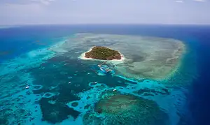 great-barrier-reef-scenic-flights